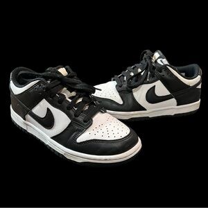 Nike Kids Dunk Low Panda Sneakers